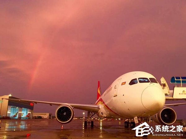 中国首架互联网客机诞生：飞在天上可以网络购物