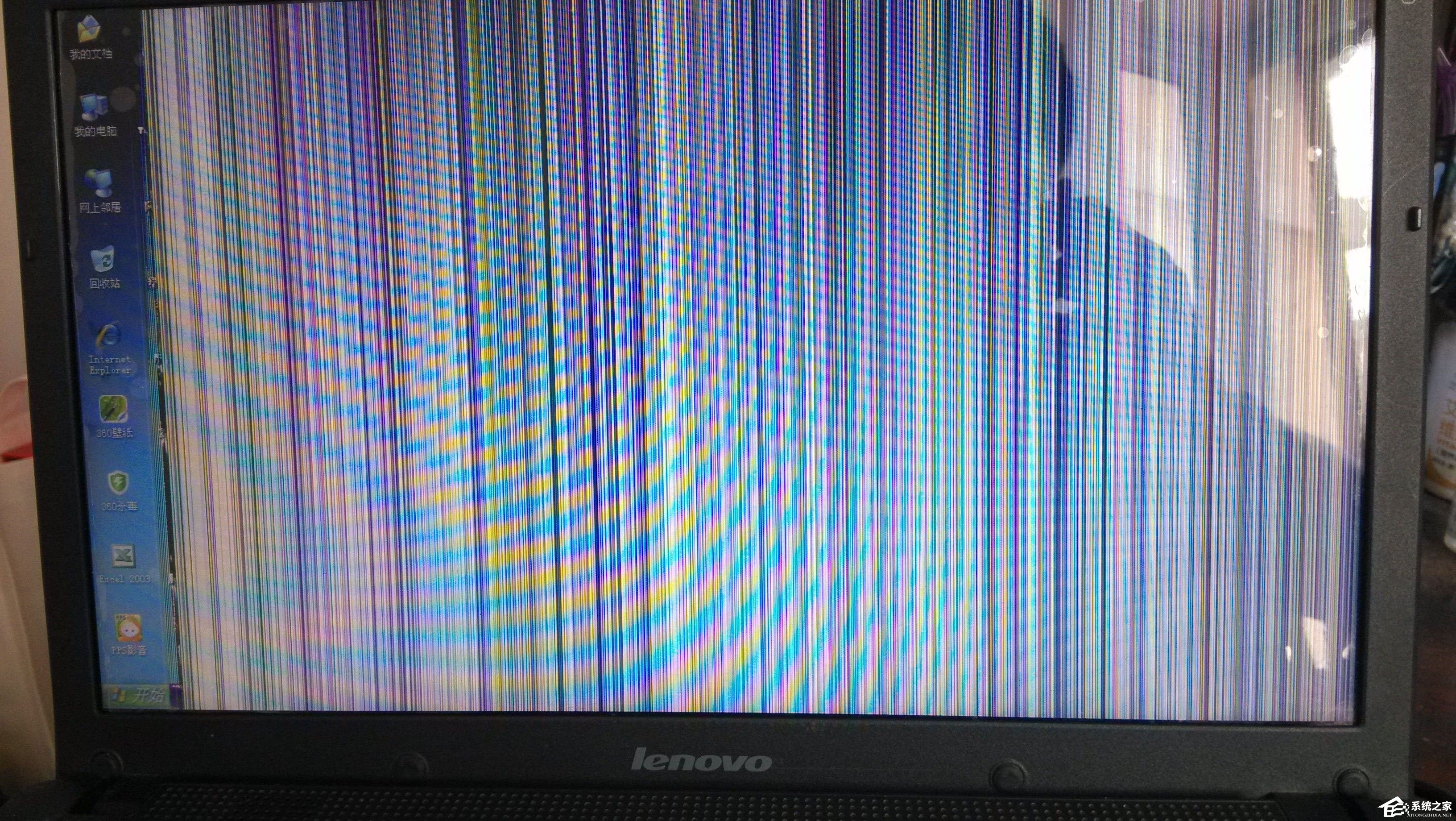 笔记本电脑花屏条纹图片
